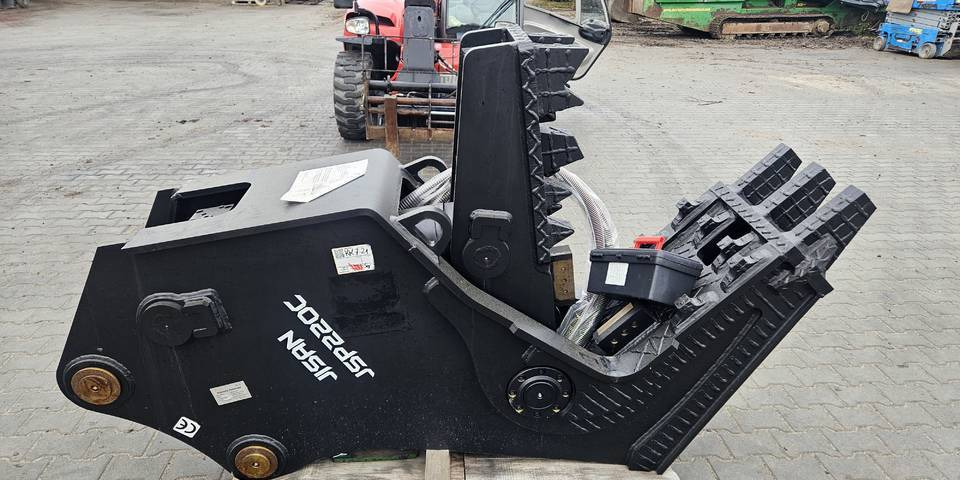 Szczęka krusząca Jisan do koparki 20-25 t JSP220C - Cisaille de démolition pour Engins de chantier: photos 1 Szczęka krusząca Jisan do koparki 20-25 t JSP220C - Cisaille de démolition pour Engins de chantier: photos 1