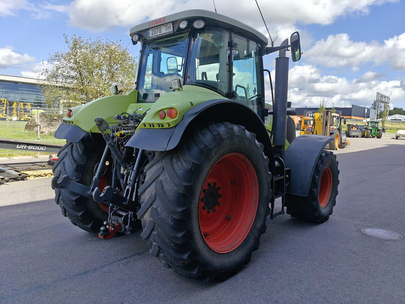 Claas Axion 840 Cmatic - Tracteur agricole: photos 5 Claas Axion 840 Cmatic - Tracteur agricole: photos 5