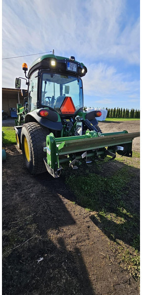 John Deere 4052R - Tracteur agricole: photos 3 John Deere 4052R - Tracteur agricole: photos 3