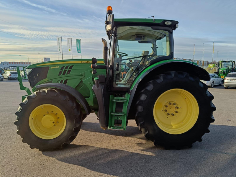 John Deere 6140R - Tracteur agricole: photos 4 John Deere 6140R - Tracteur agricole: photos 4