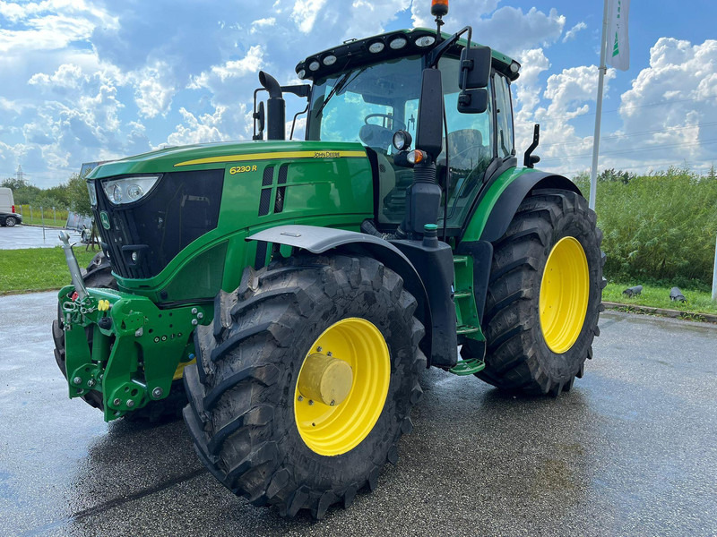 John Deere 6230R - Tracteur agricole: photos 1 John Deere 6230R - Tracteur agricole: photos 1