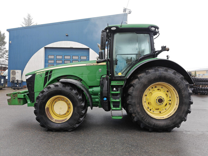 Tracteur agricole John Deere 8400R: photos 6 Tracteur agricole John Deere 8400R: photos 6