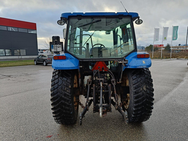 New Holland T 5050 - Tracteur agricole: photos 4 New Holland T 5050 - Tracteur agricole: photos 4