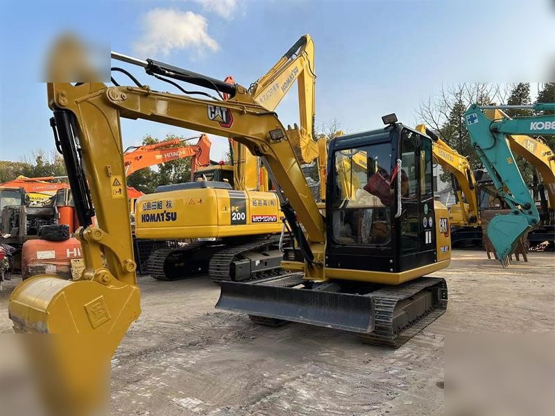 CATERPILLAR 305.5E - Mini pelle: photos 3 CATERPILLAR 305.5E - Mini pelle: photos 3