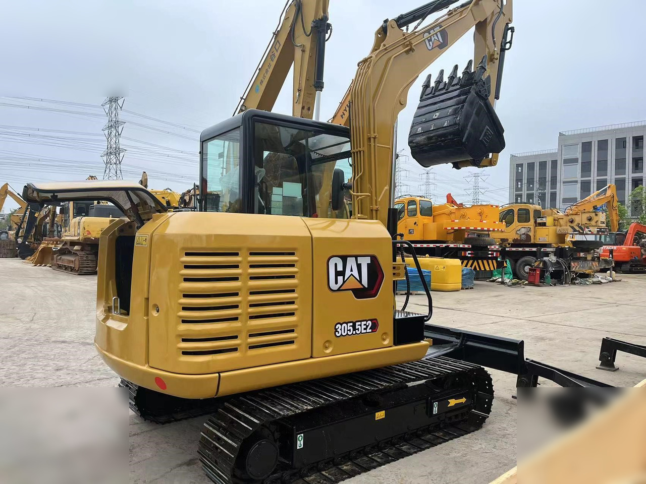 CATERPILLAR 305.5E2 - Mini pelle: photos 2 CATERPILLAR 305.5E2 - Mini pelle: photos 2