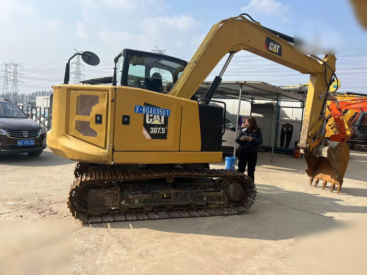 CATERPILLAR 307.5 - Pelle sur chenille: photos 3 CATERPILLAR 307.5 - Pelle sur chenille: photos 3