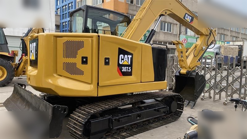 CATERPILLAR 307.5 - Pelle sur chenille: photos 4 CATERPILLAR 307.5 - Pelle sur chenille: photos 4
