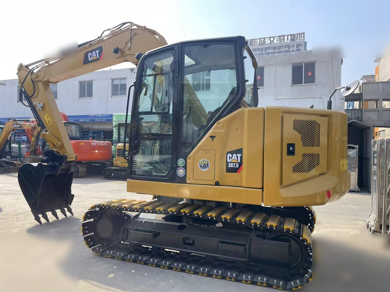 CATERPILLAR 307.5 - Pelle sur chenille: photos 1 CATERPILLAR 307.5 - Pelle sur chenille: photos 1