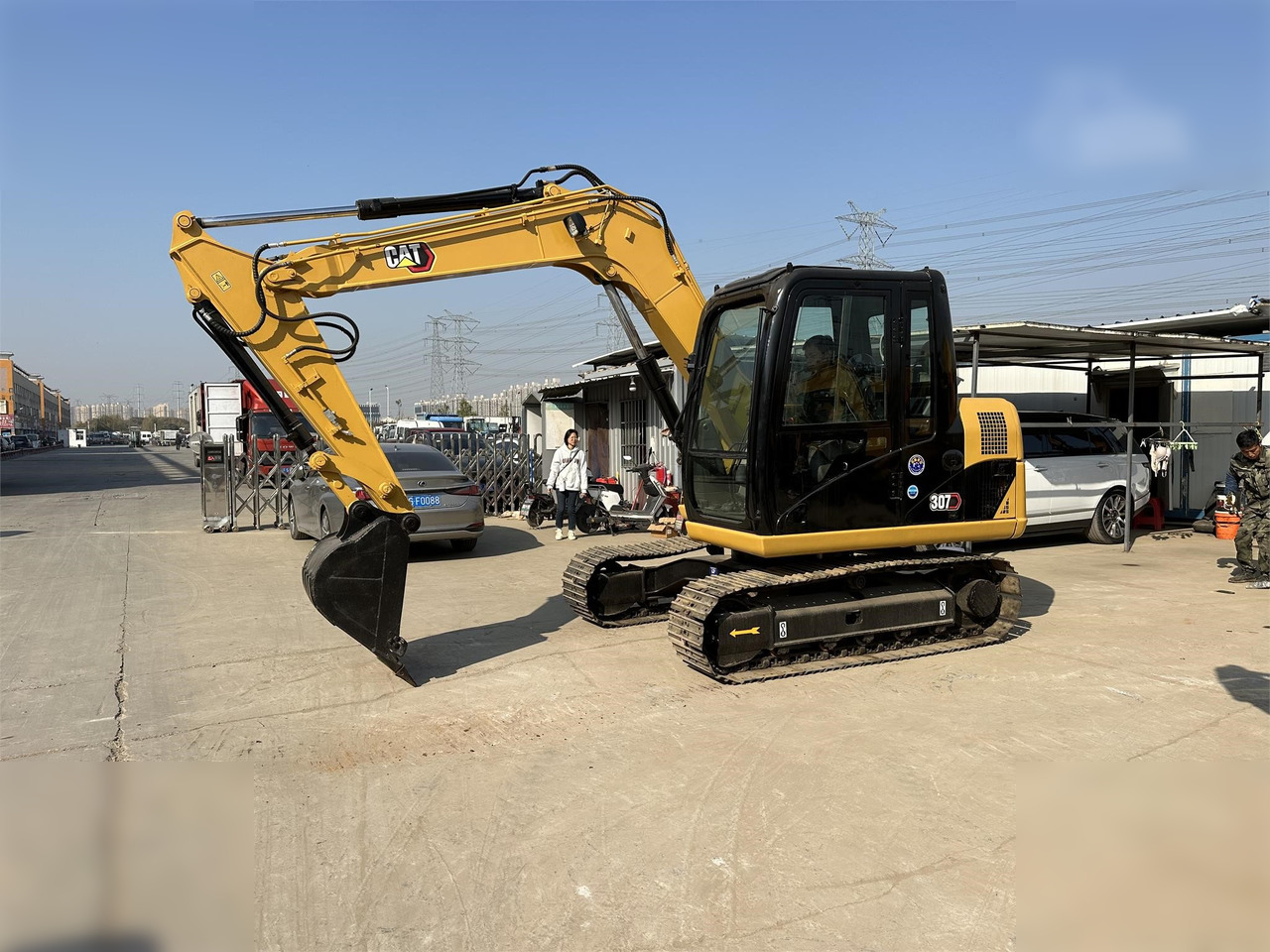 CATERPILLAR 307D - Pelle sur chenille: photos 4 CATERPILLAR 307D - Pelle sur chenille: photos 4