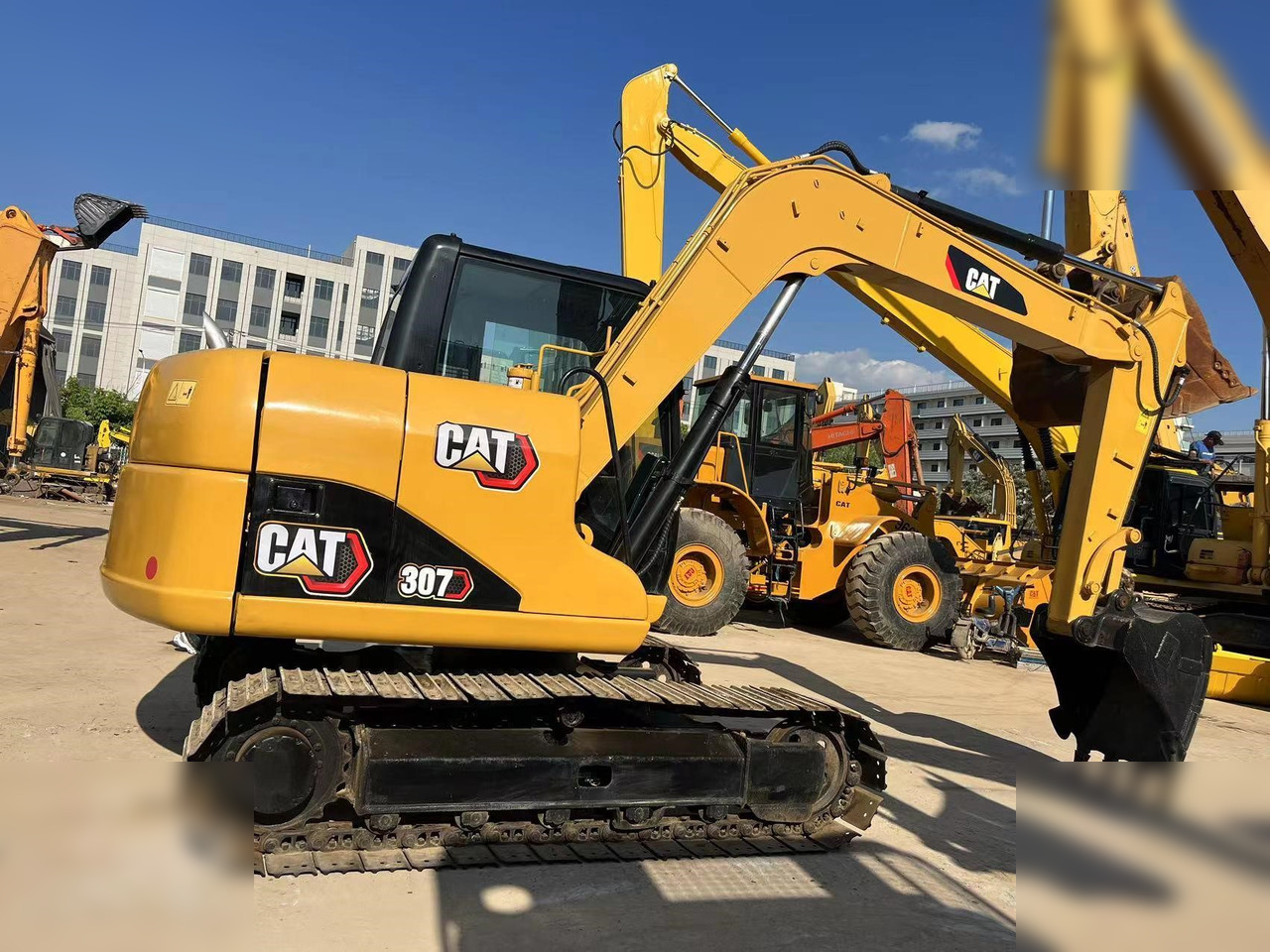 CATERPILLAR 307D - Pelle sur chenille: photos 2 CATERPILLAR 307D - Pelle sur chenille: photos 2