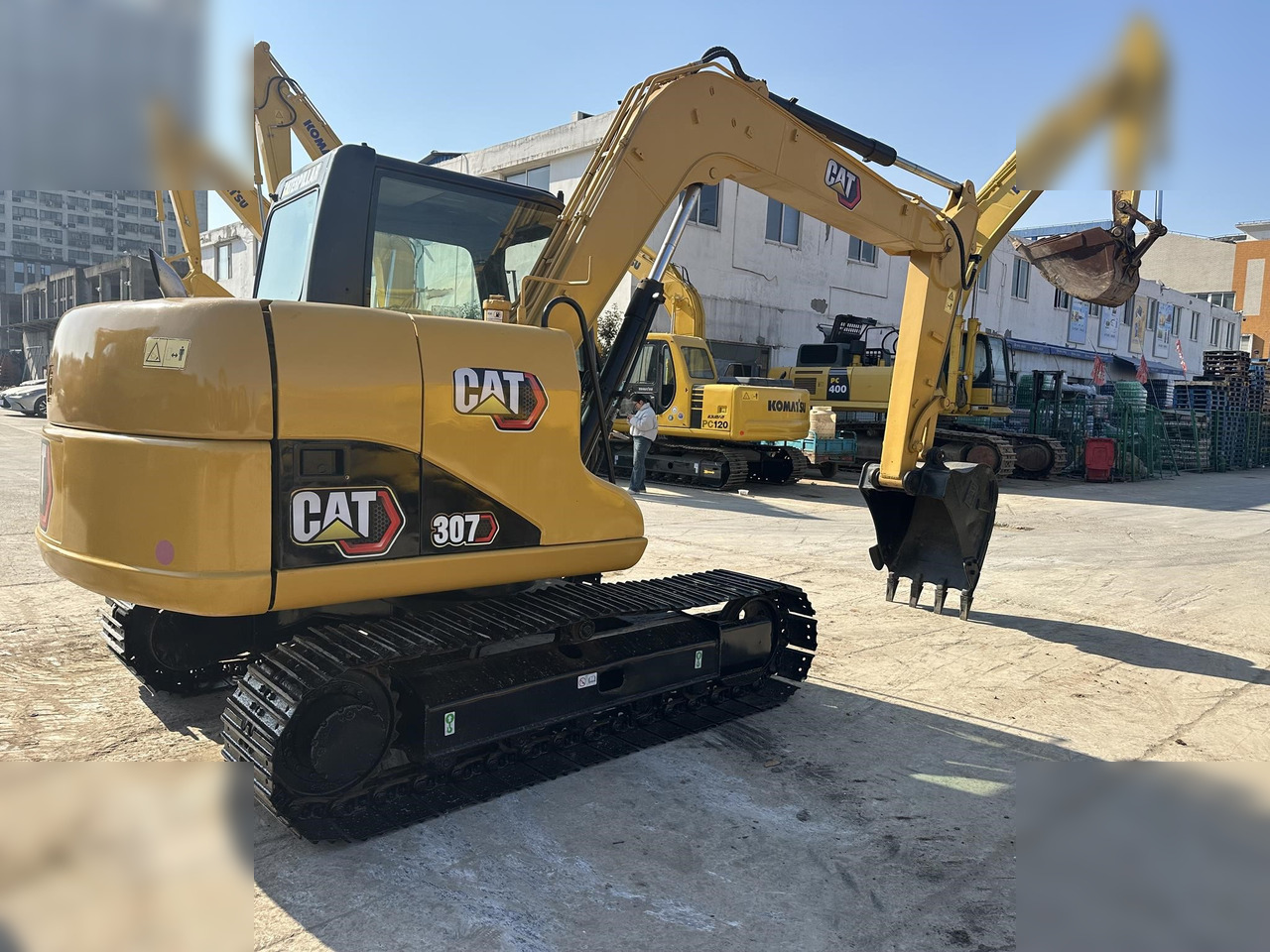 CATERPILLAR 307D - Pelle sur chenille: photos 2 CATERPILLAR 307D - Pelle sur chenille: photos 2