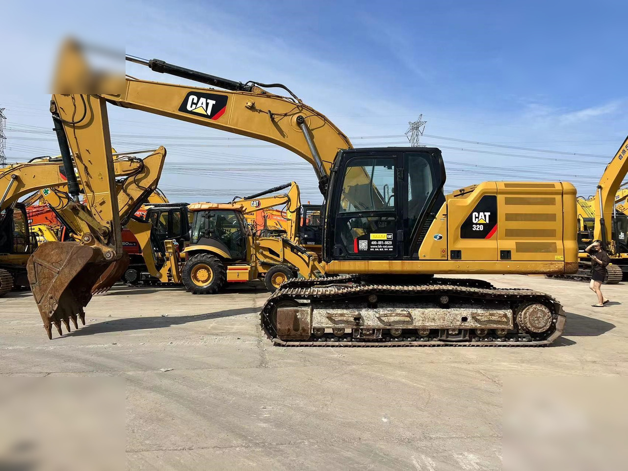 CATERPILLAR 320 - Pelle sur chenille: photos 1 CATERPILLAR 320 - Pelle sur chenille: photos 1