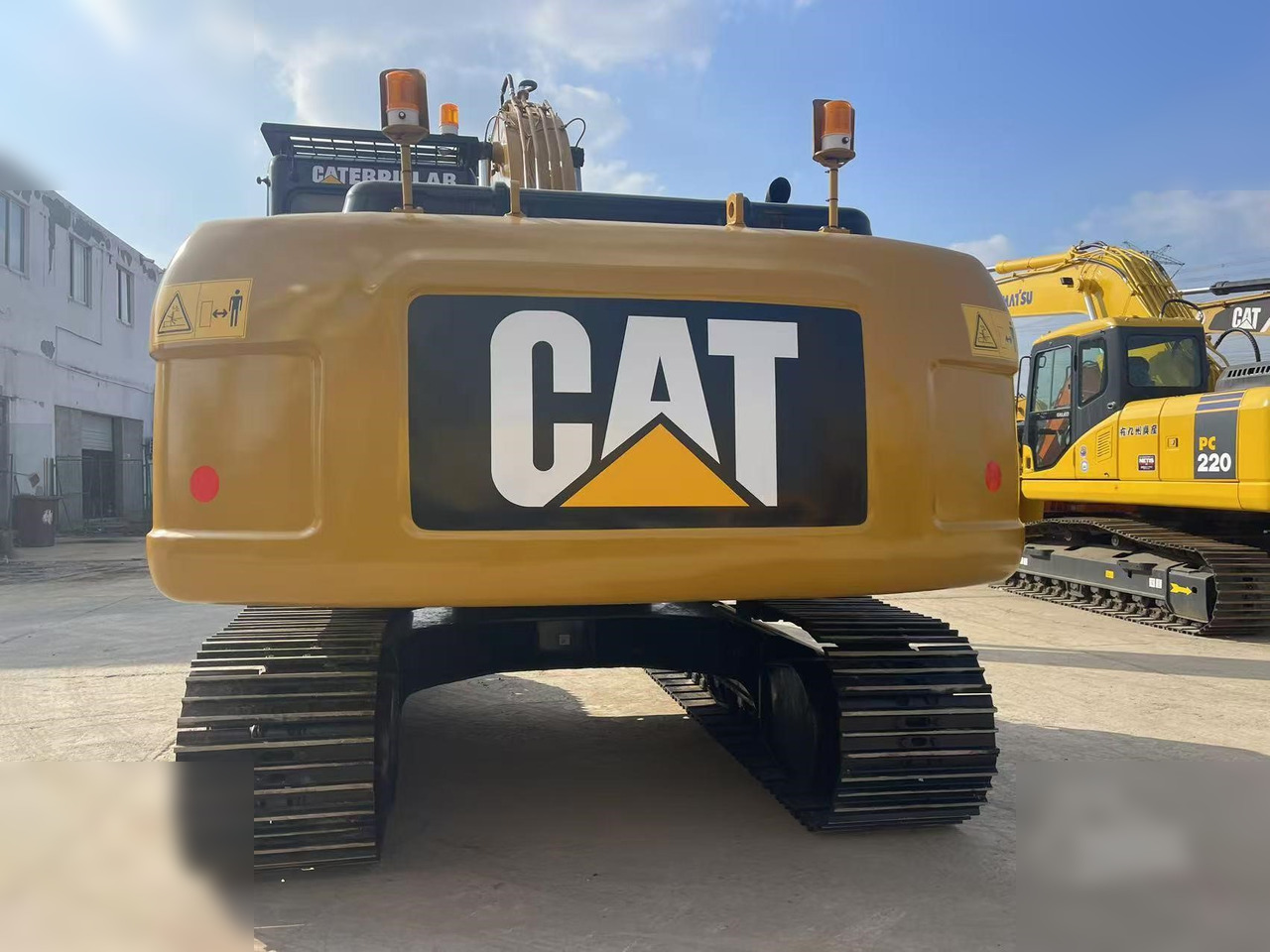 CATERPILLAR 320D - Pelle sur chenille: photos 2 CATERPILLAR 320D - Pelle sur chenille: photos 2