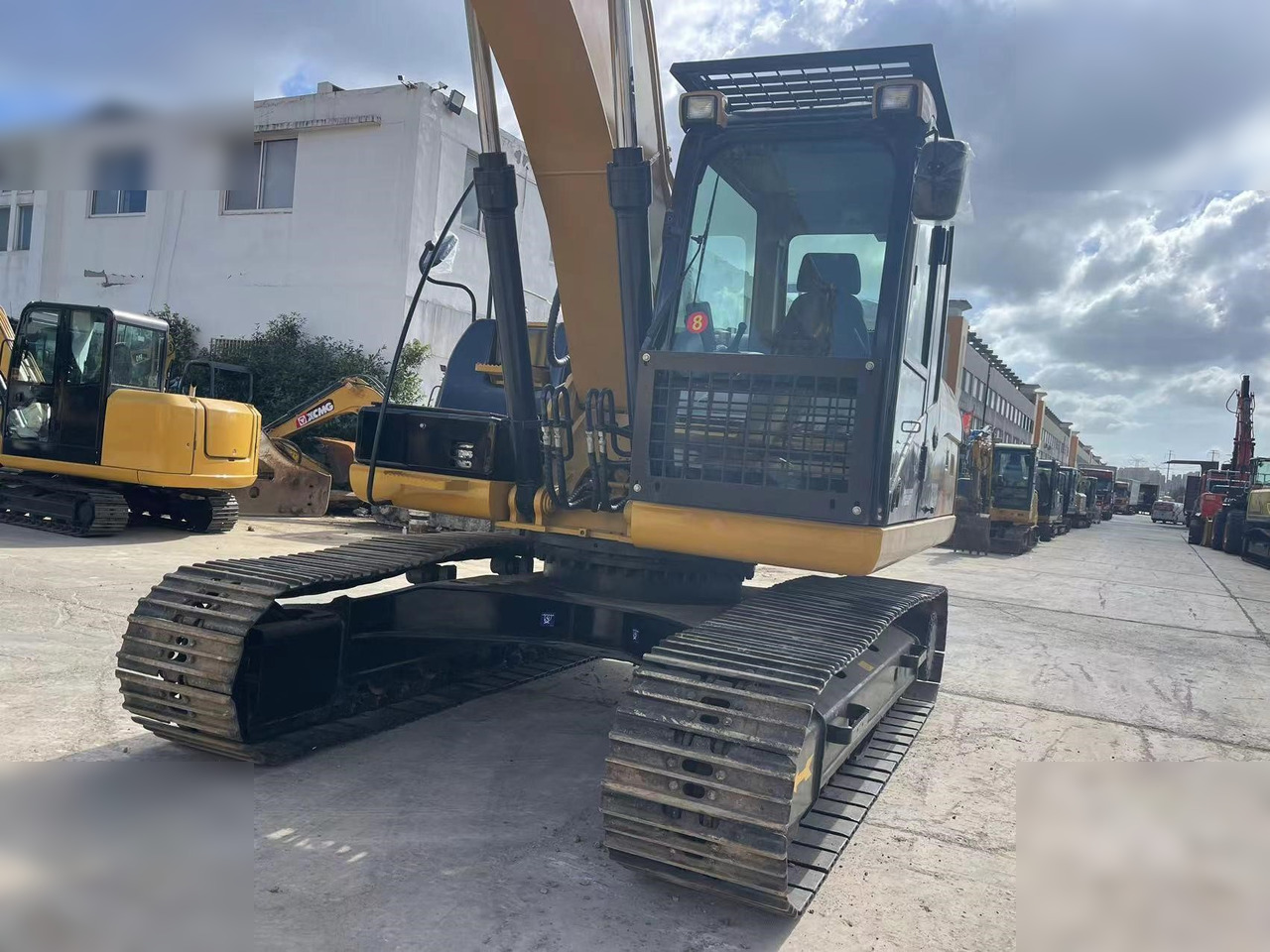 CATERPILLAR 320D - Pelle sur chenille: photos 4 CATERPILLAR 320D - Pelle sur chenille: photos 4