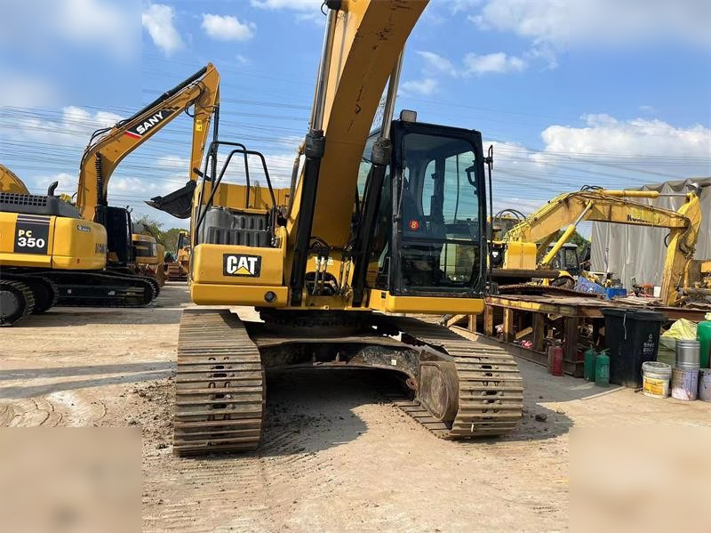 CATERPILLAR 320GC - Pelle sur chenille: photos 5 CATERPILLAR 320GC - Pelle sur chenille: photos 5