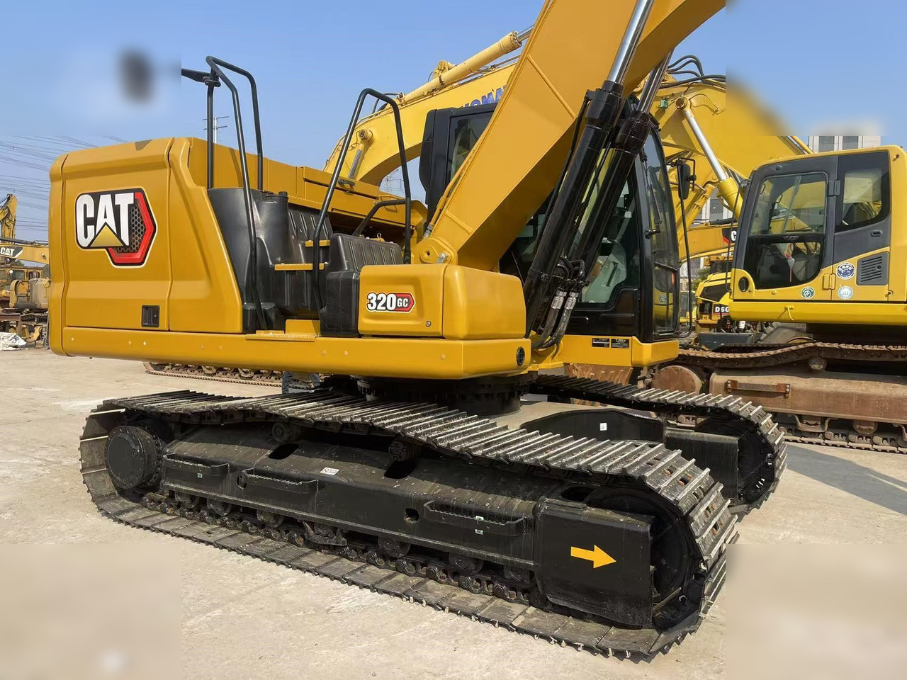 CATERPILLAR 320GC - Pelle sur chenille: photos 4 CATERPILLAR 320GC - Pelle sur chenille: photos 4