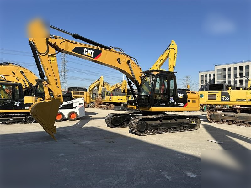 CATERPILLAR 323D - Pelle sur chenille: photos 2 CATERPILLAR 323D - Pelle sur chenille: photos 2