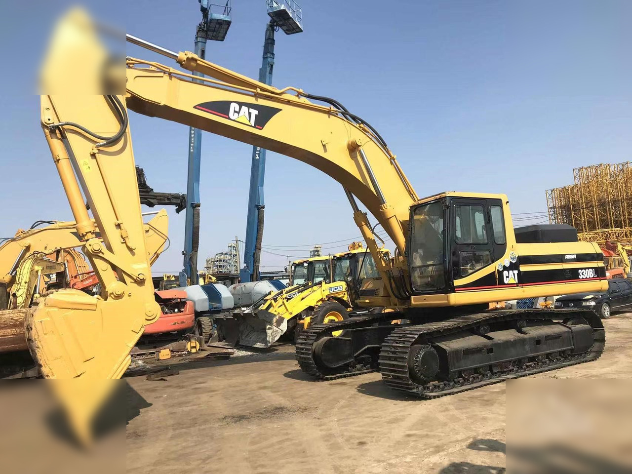 CATERPILLAR 330BL - Pelle sur chenille: photos 2 CATERPILLAR 330BL - Pelle sur chenille: photos 2
