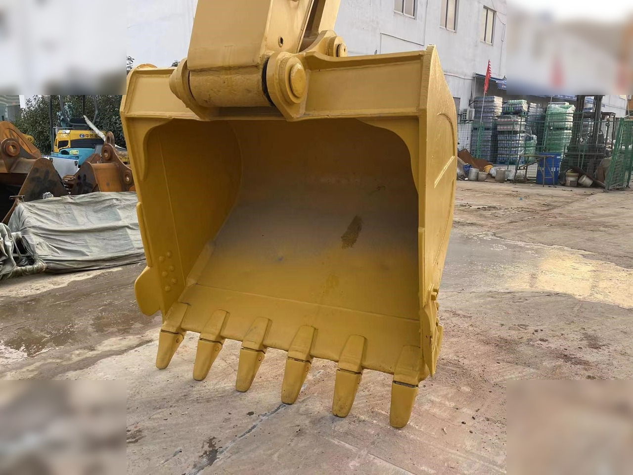 CATERPILLAR 330D - Pelle sur chenille: photos 5 CATERPILLAR 330D - Pelle sur chenille: photos 5