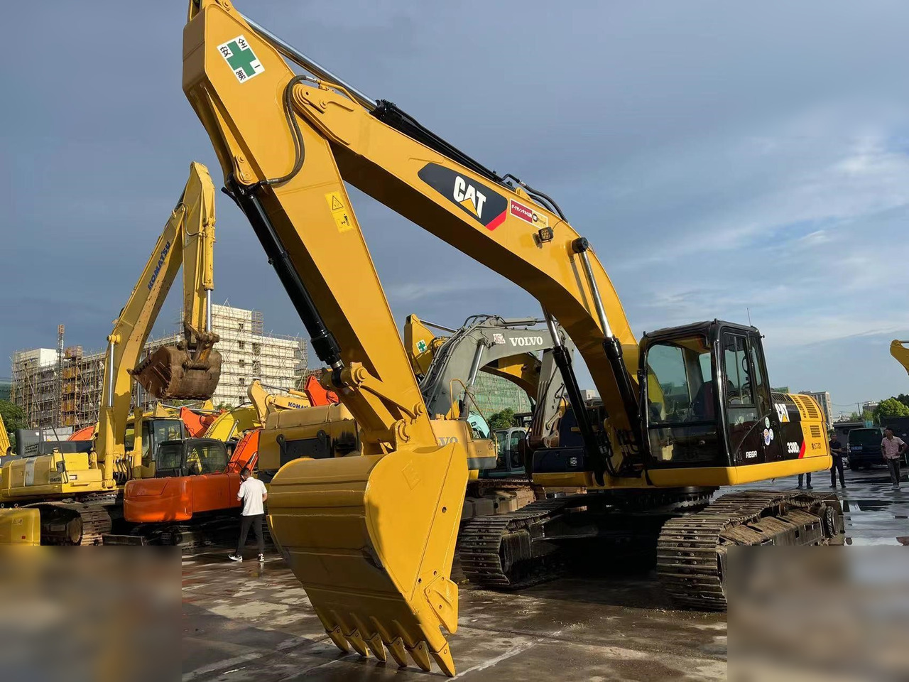CATERPILLAR 330D - Pelle sur chenille: photos 2 CATERPILLAR 330D - Pelle sur chenille: photos 2