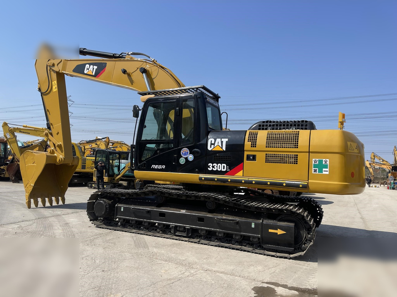 CATERPILLAR 330DL - Pelle sur chenille: photos 1 CATERPILLAR 330DL - Pelle sur chenille: photos 1