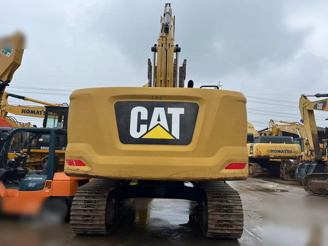 CATERPILLAR 330GC - Pelle sur chenille: photos 2 CATERPILLAR 330GC - Pelle sur chenille: photos 2