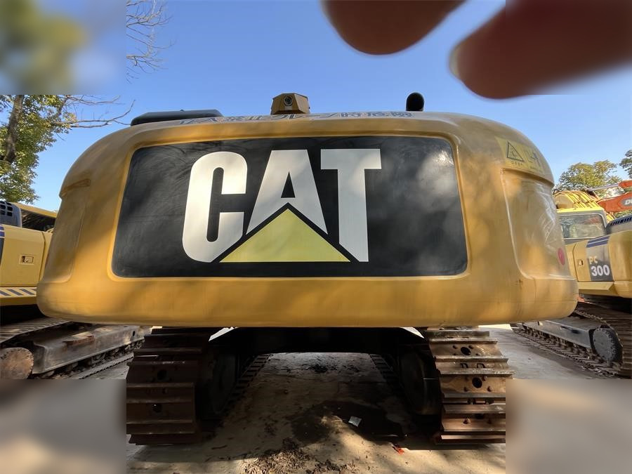 CATERPILLAR 336D2 - Pelle sur chenille: photos 2 CATERPILLAR 336D2 - Pelle sur chenille: photos 2
