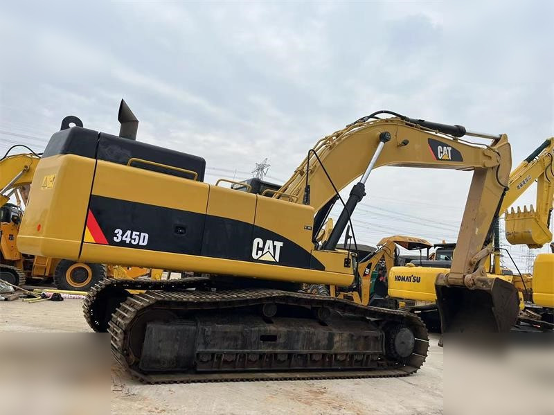 CATERPILLAR 345D - Pelle sur chenille: photos 4 CATERPILLAR 345D - Pelle sur chenille: photos 4