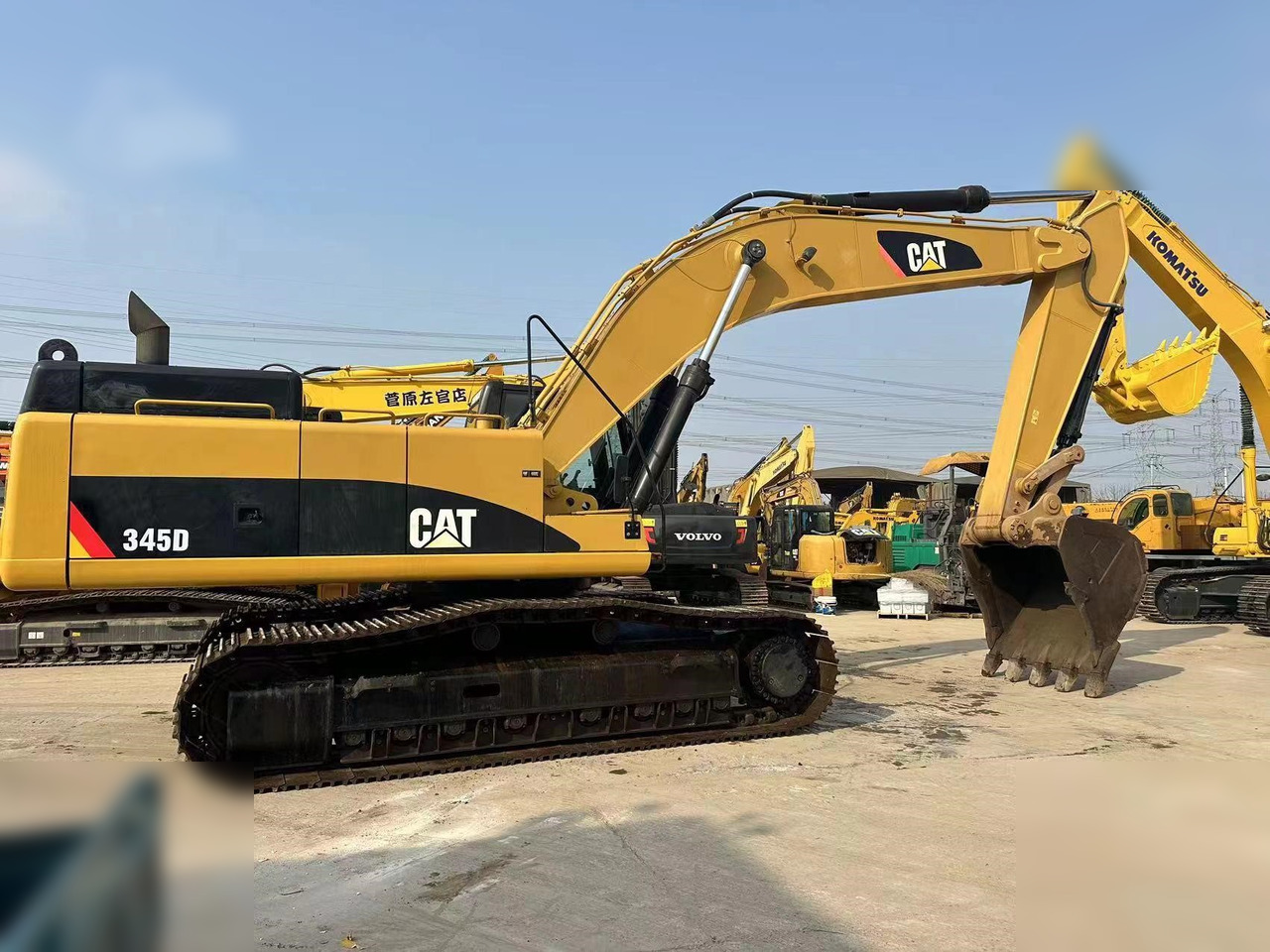 CATERPILLAR 345D - Pelle sur chenille: photos 2 CATERPILLAR 345D - Pelle sur chenille: photos 2