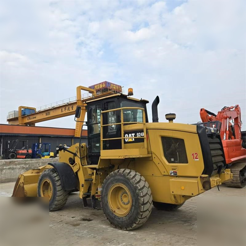 CATERPILLAR 924K - Chargeuse sur pneus: photos 4 CATERPILLAR 924K - Chargeuse sur pneus: photos 4