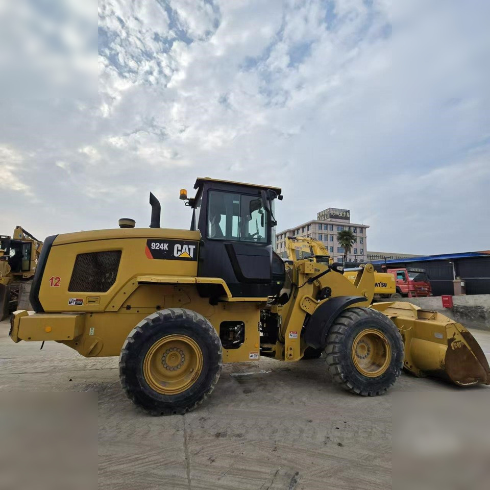 CATERPILLAR 924K - Chargeuse sur pneus: photos 1 CATERPILLAR 924K - Chargeuse sur pneus: photos 1