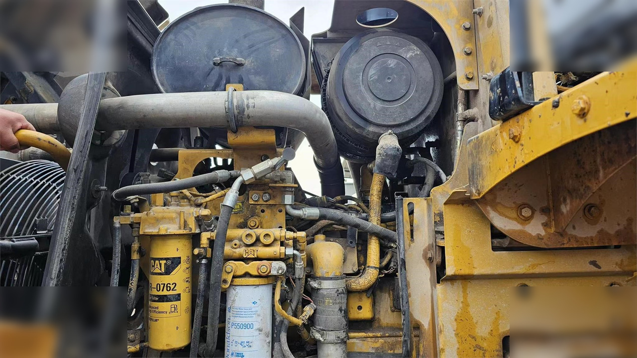 CATERPILLAR 950H - Chargeuse sur pneus: photos 3 CATERPILLAR 950H - Chargeuse sur pneus: photos 3