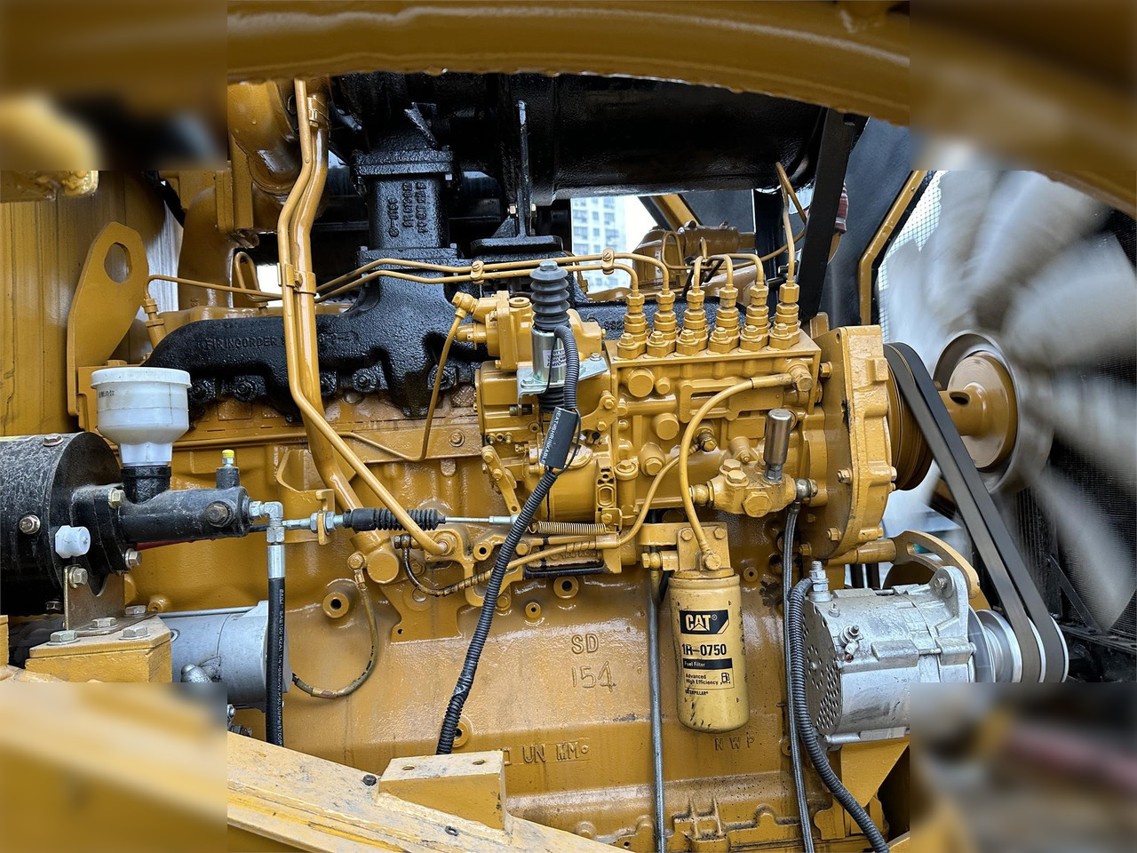 CATERPILLAR 966H - Chargeuse sur pneus: photos 5 CATERPILLAR 966H - Chargeuse sur pneus: photos 5