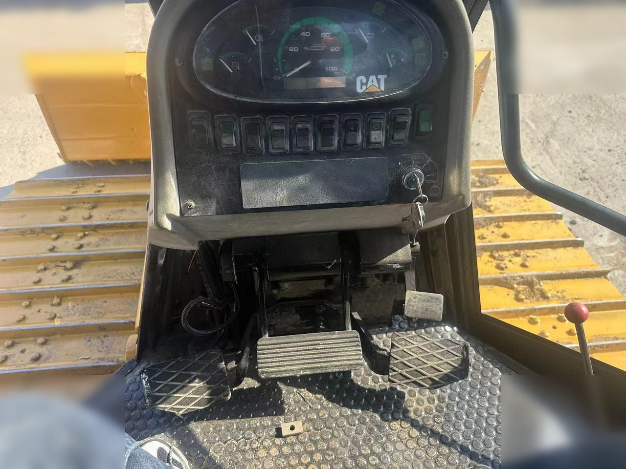 CATERPILLAR D5K LGP - Bulldozer: photos 5 CATERPILLAR D5K LGP - Bulldozer: photos 5