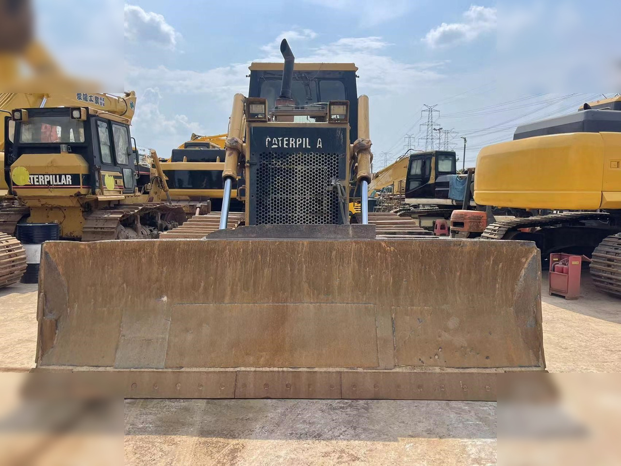 CATERPILLAR D6G - Bulldozer: photos 5 CATERPILLAR D6G - Bulldozer: photos 5