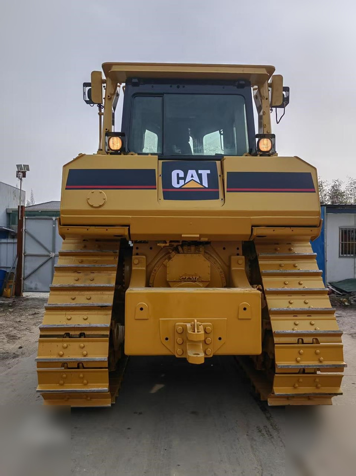 CATERPILLAR D8T - Bulldozer: photos 2 CATERPILLAR D8T - Bulldozer: photos 2