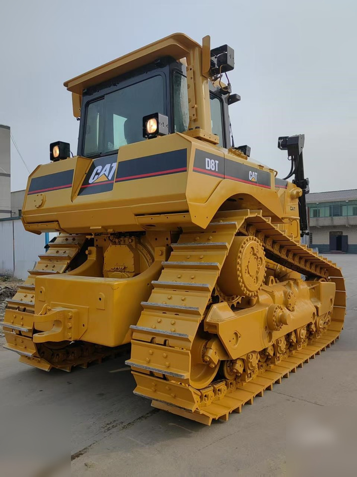 CATERPILLAR D8T - Bulldozer: photos 5 CATERPILLAR D8T - Bulldozer: photos 5