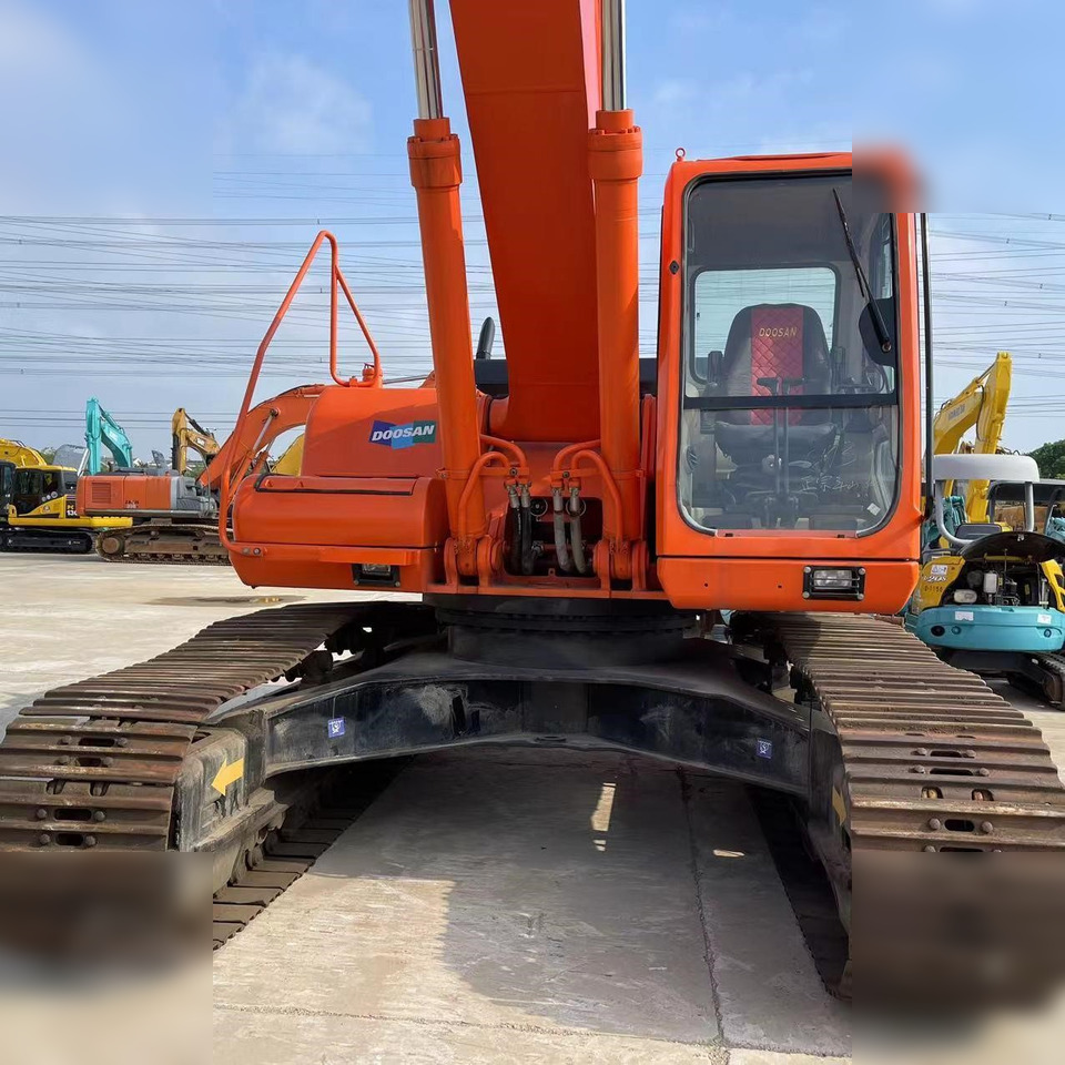 DOOSAN DH300 LC-7 - Pelle sur chenille: photos 4 DOOSAN DH300 LC-7 - Pelle sur chenille: photos 4