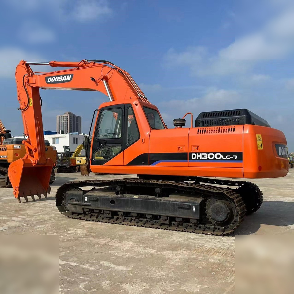 DOOSAN DH300 LC-7 - Pelle sur chenille: photos 2 DOOSAN DH300 LC-7 - Pelle sur chenille: photos 2