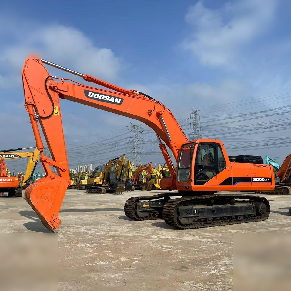DOOSAN DH300 LC-7 - Pelle sur chenille: photos 2 DOOSAN DH300 LC-7 - Pelle sur chenille: photos 2