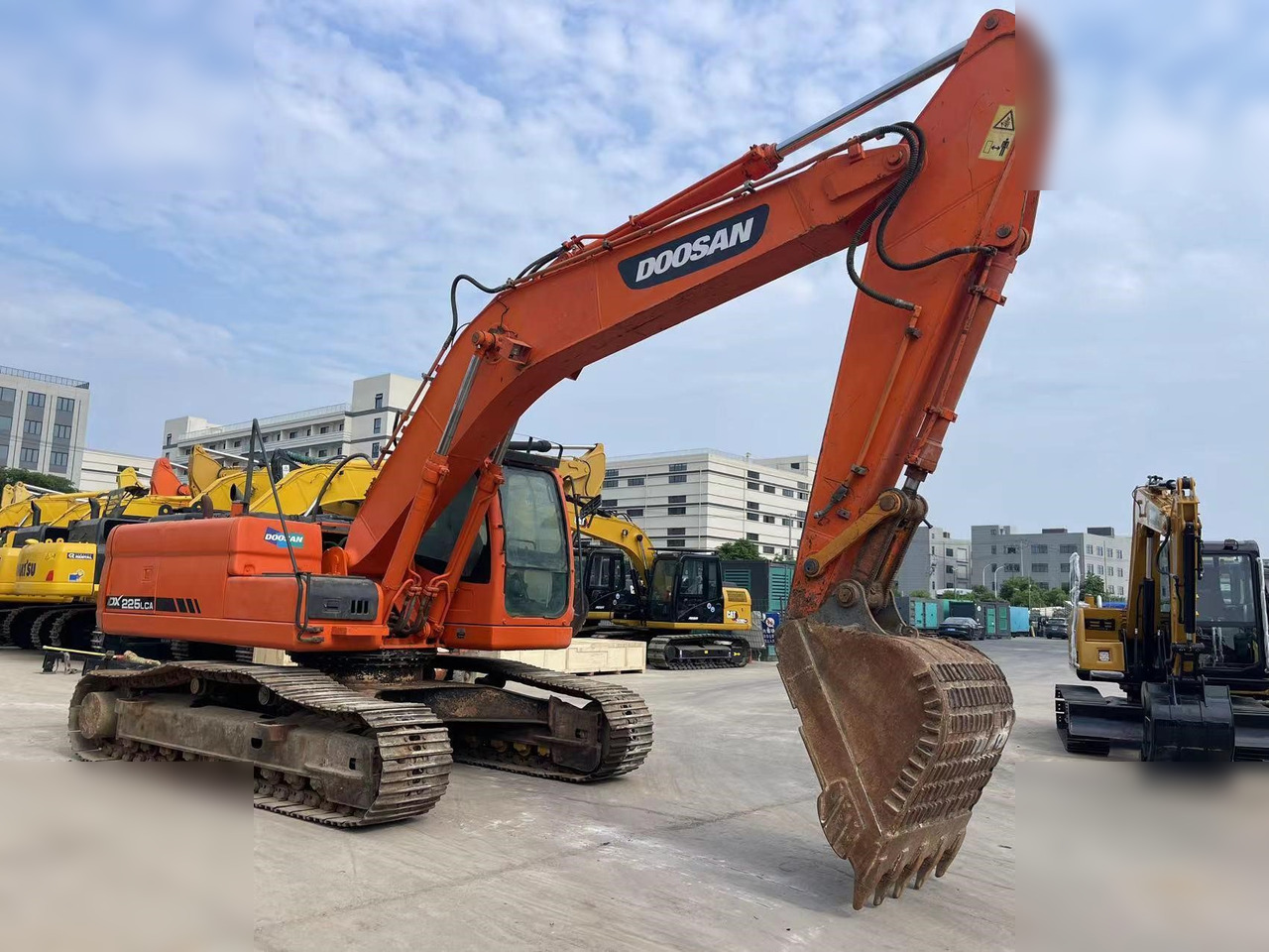 DOOSAN DX225 LCA - Pelle sur chenille: photos 5 DOOSAN DX225 LCA - Pelle sur chenille: photos 5