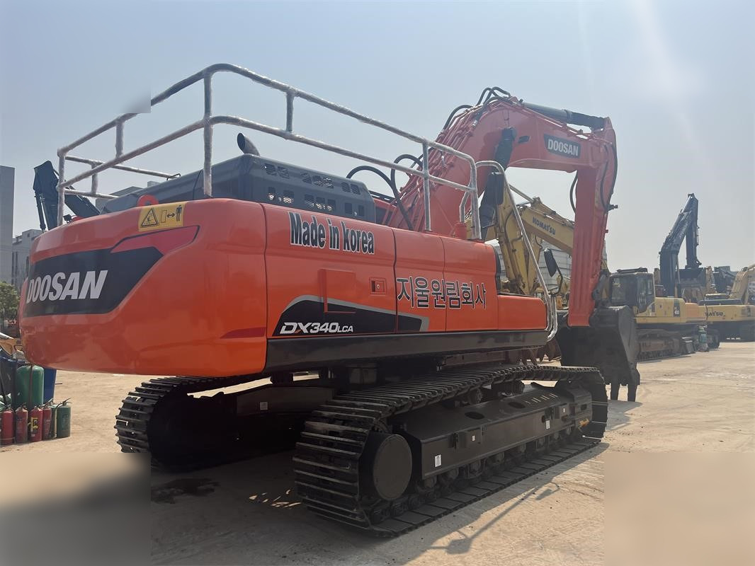 DOOSAN DX340 LCA - Pelle sur chenille: photos 2 DOOSAN DX340 LCA - Pelle sur chenille: photos 2