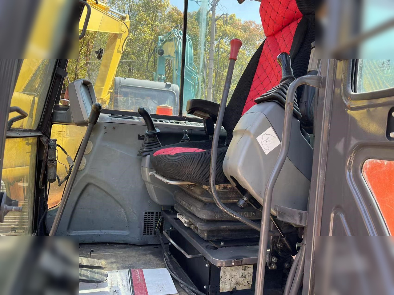 DOOSAN DX60-9C - Pelle sur chenille: photos 2 DOOSAN DX60-9C - Pelle sur chenille: photos 2