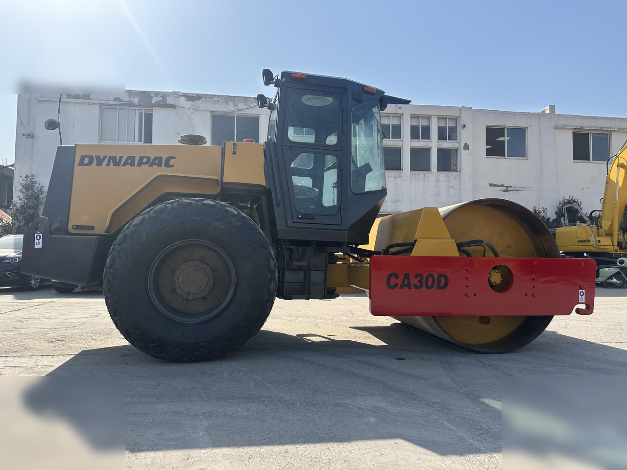 DYNAPAC CA30D - Compacteur: photos 5 DYNAPAC CA30D - Compacteur: photos 5