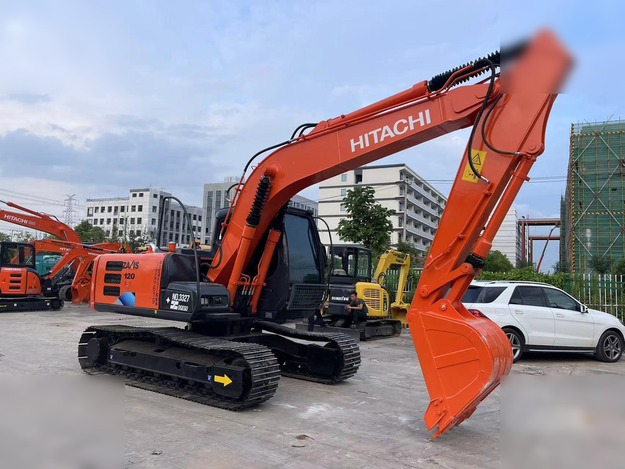 HITACHI ZX120 - Pelle sur chenille: photos 2 HITACHI ZX120 - Pelle sur chenille: photos 2