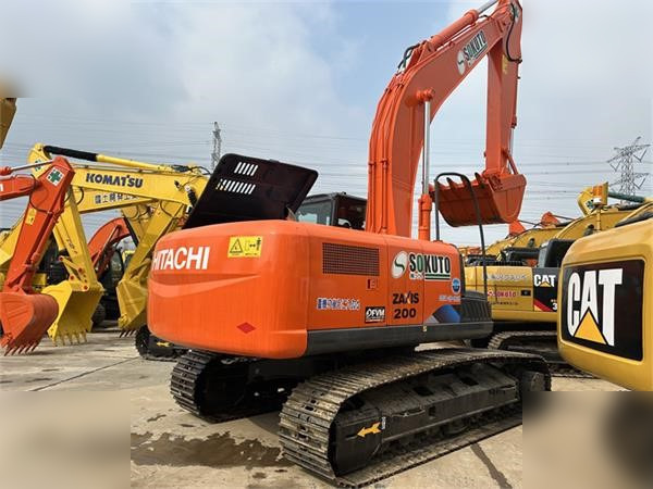 HITACHI ZX200-3G - Pelle sur chenille: photos 1 HITACHI ZX200-3G - Pelle sur chenille: photos 1