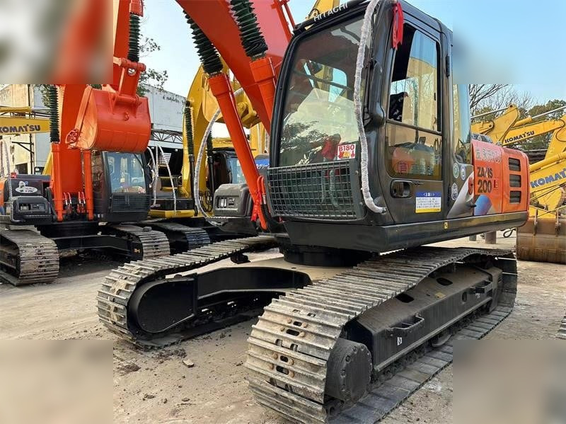 HITACHI ZX200-3G - Pelle sur chenille: photos 2 HITACHI ZX200-3G - Pelle sur chenille: photos 2