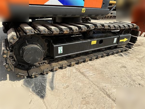 HITACHI ZX70 - Pelle sur chenille: photos 5 HITACHI ZX70 - Pelle sur chenille: photos 5