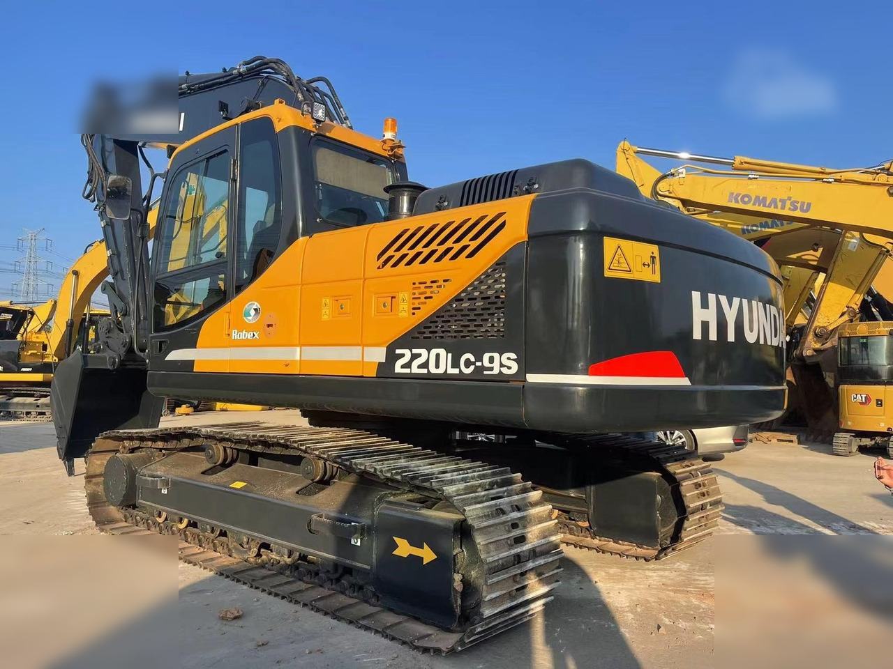 HYUNDAI ROBEX 220 LC-9S - Pelle sur chenille: photos 3 HYUNDAI ROBEX 220 LC-9S - Pelle sur chenille: photos 3