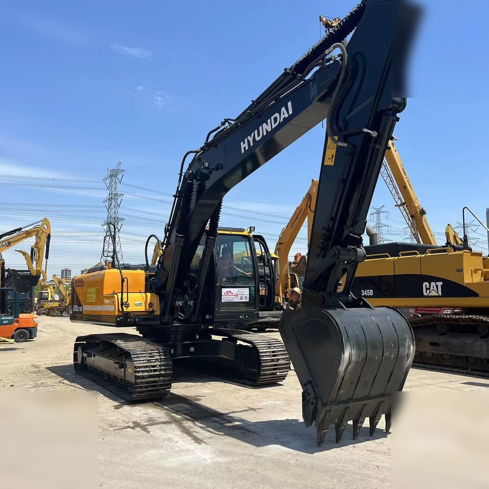 HYUNDAI ROBEX 220 LC-9S - Pelle sur chenille: photos 4 HYUNDAI ROBEX 220 LC-9S - Pelle sur chenille: photos 4